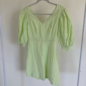 urban oufitters size S